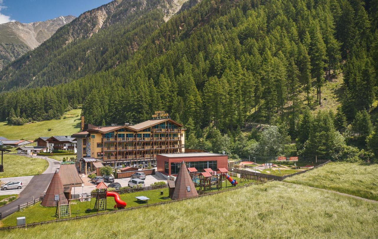 Hotel Sunny Soelden Exterior photo
