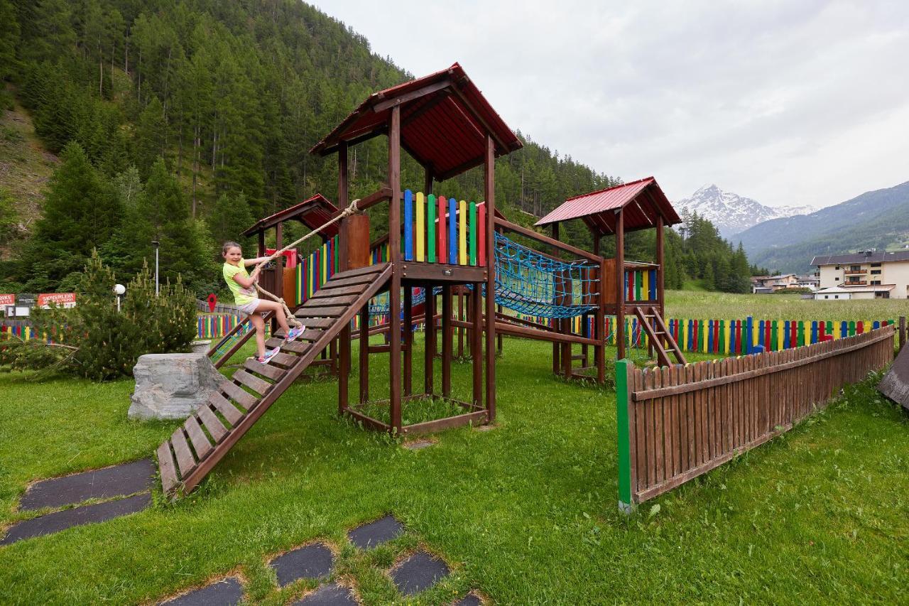 Hotel Sunny Soelden Exterior photo