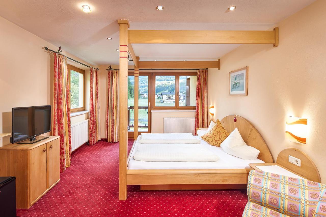 Hotel Sunny Soelden Exterior photo