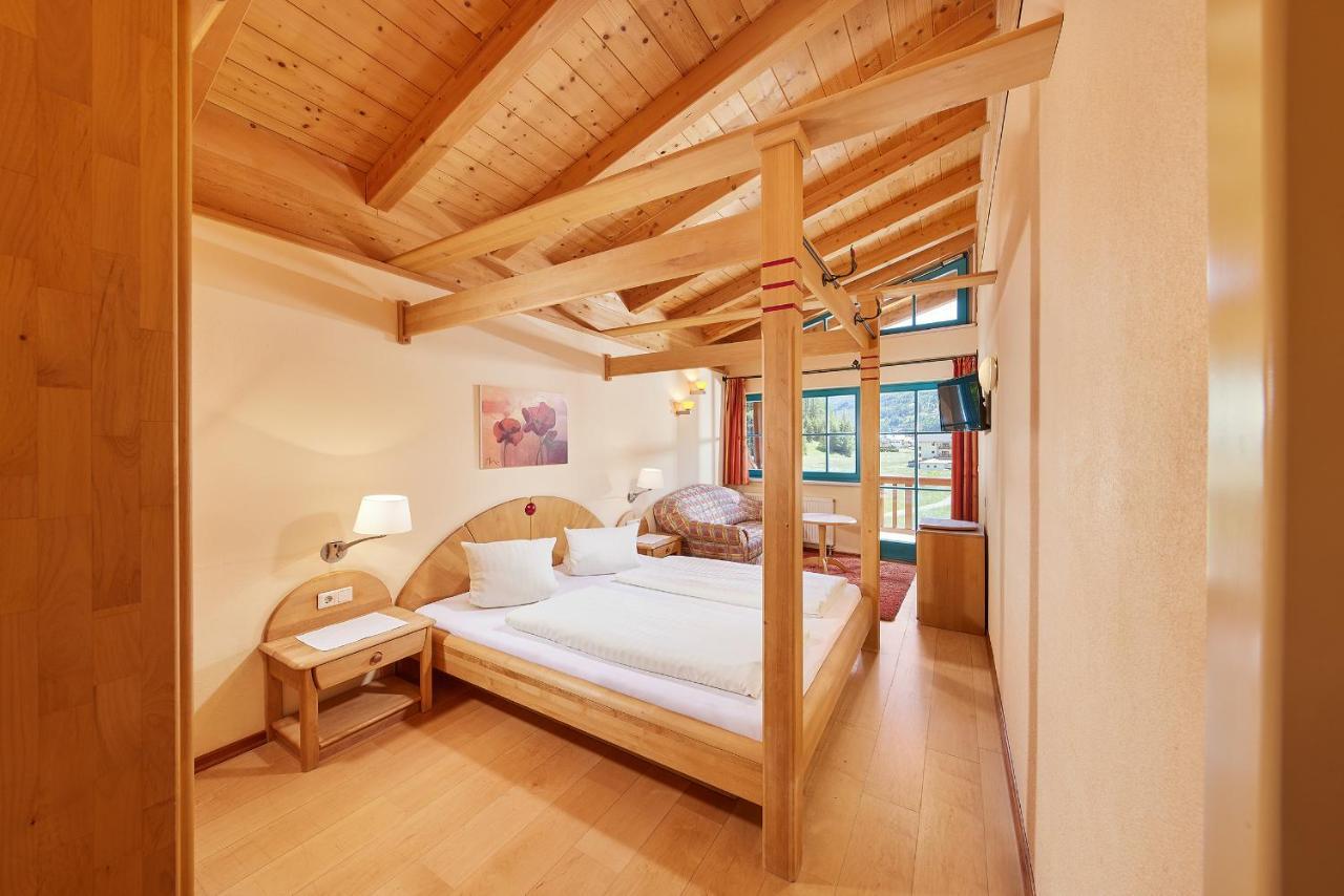 Hotel Sunny Soelden Exterior photo