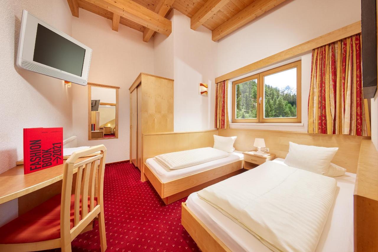 Hotel Sunny Soelden Exterior photo